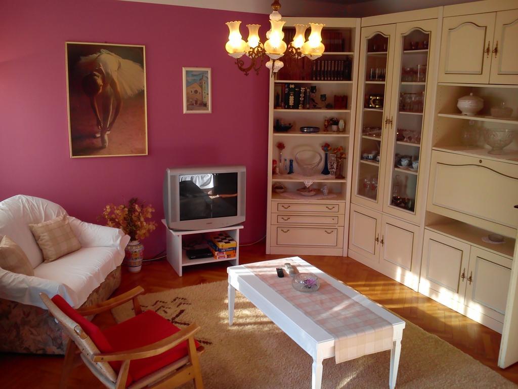 Apartment Tomislav Senj  Rum bild